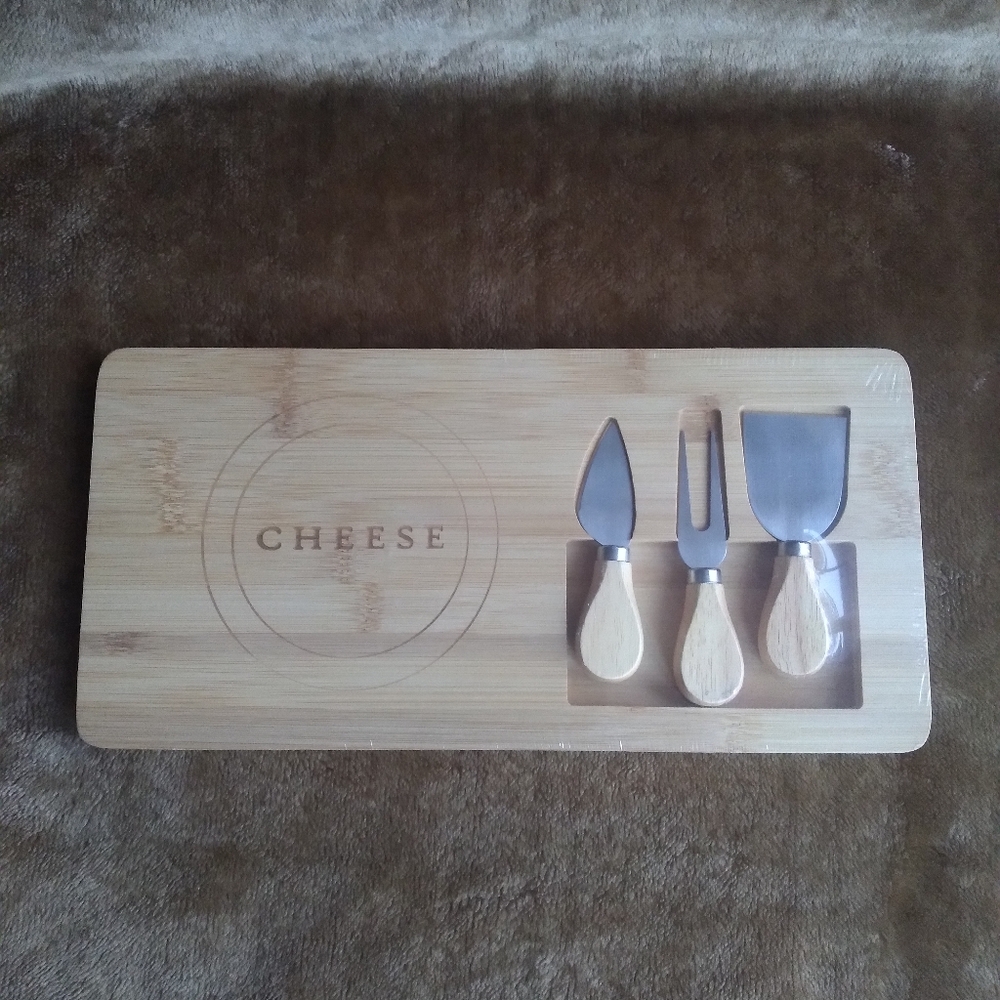 Bamboo Cheese Board with Utensils